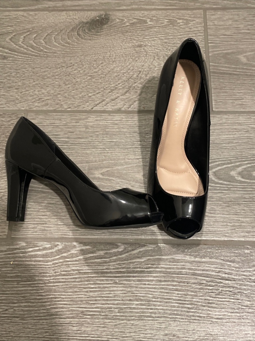 Kelly & Katie Peep Toe Patten Leather Pumps Black Size 8.5